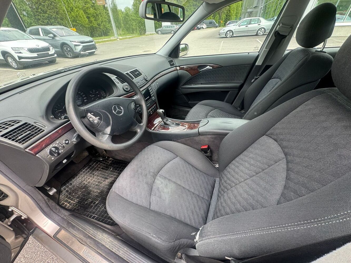 Mercedes-Benz E vaihtoauto