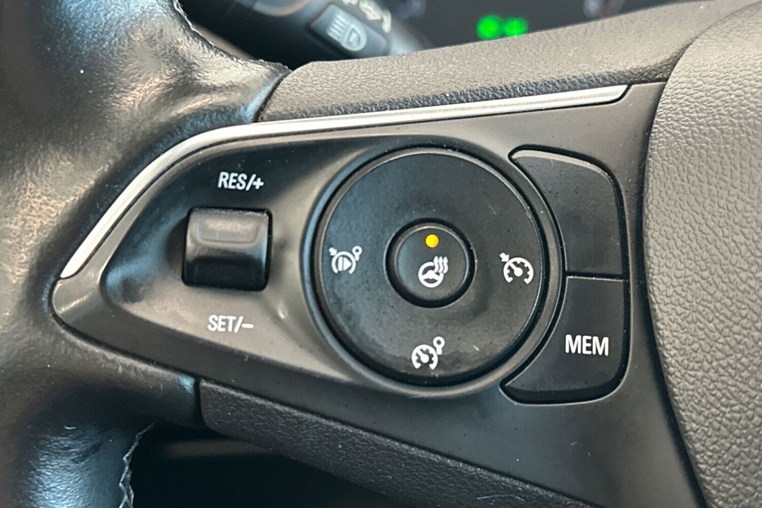 Opel Grandland X vaihtoauto