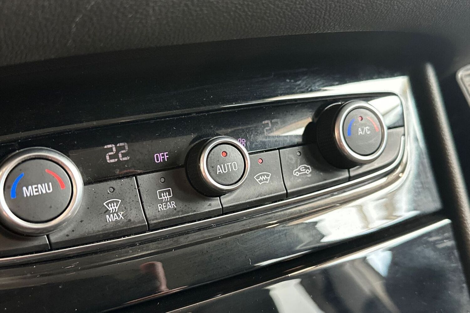 Opel Grandland X vaihtoauto