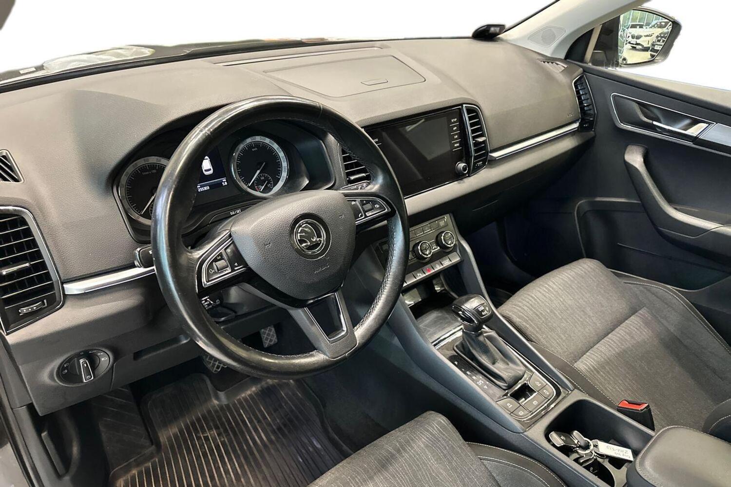 Skoda Karoq vaihtoauto