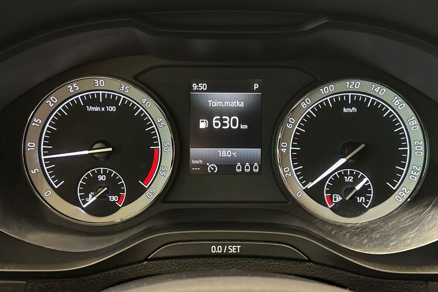 Skoda Karoq vaihtoauto