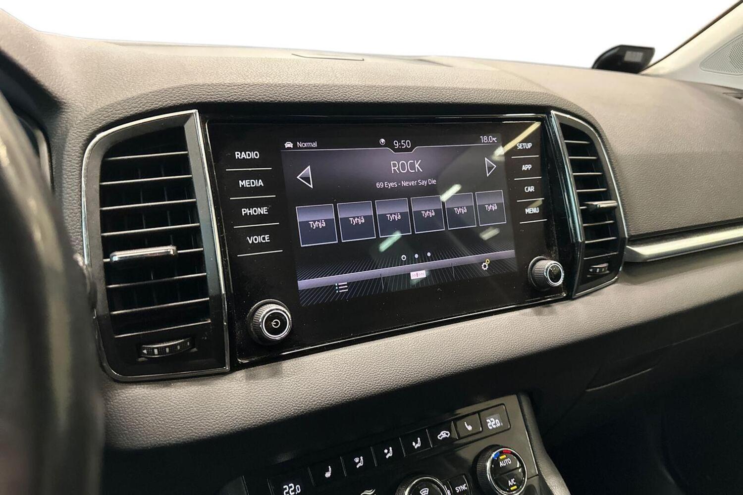 Skoda Karoq vaihtoauto