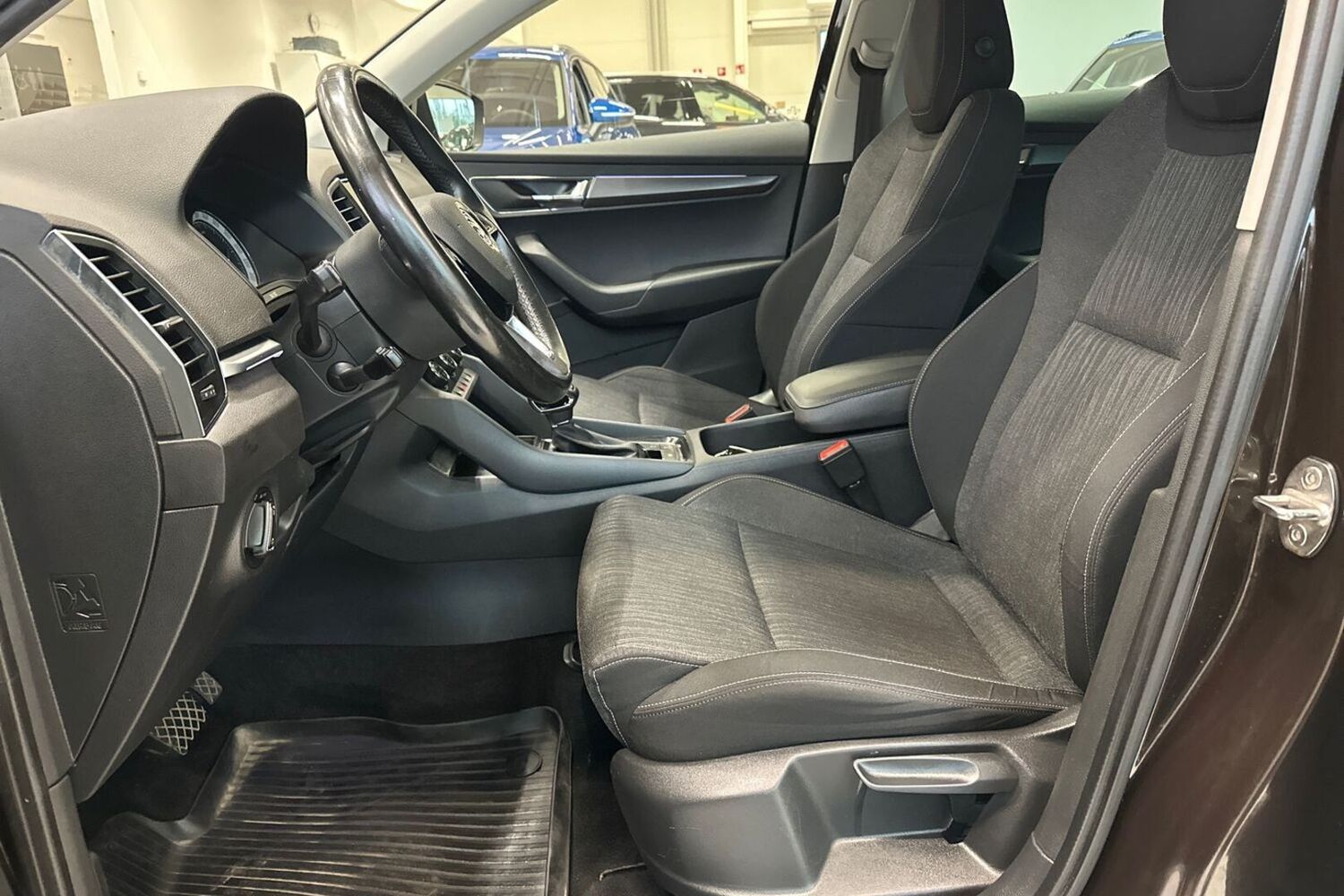 Skoda Karoq vaihtoauto