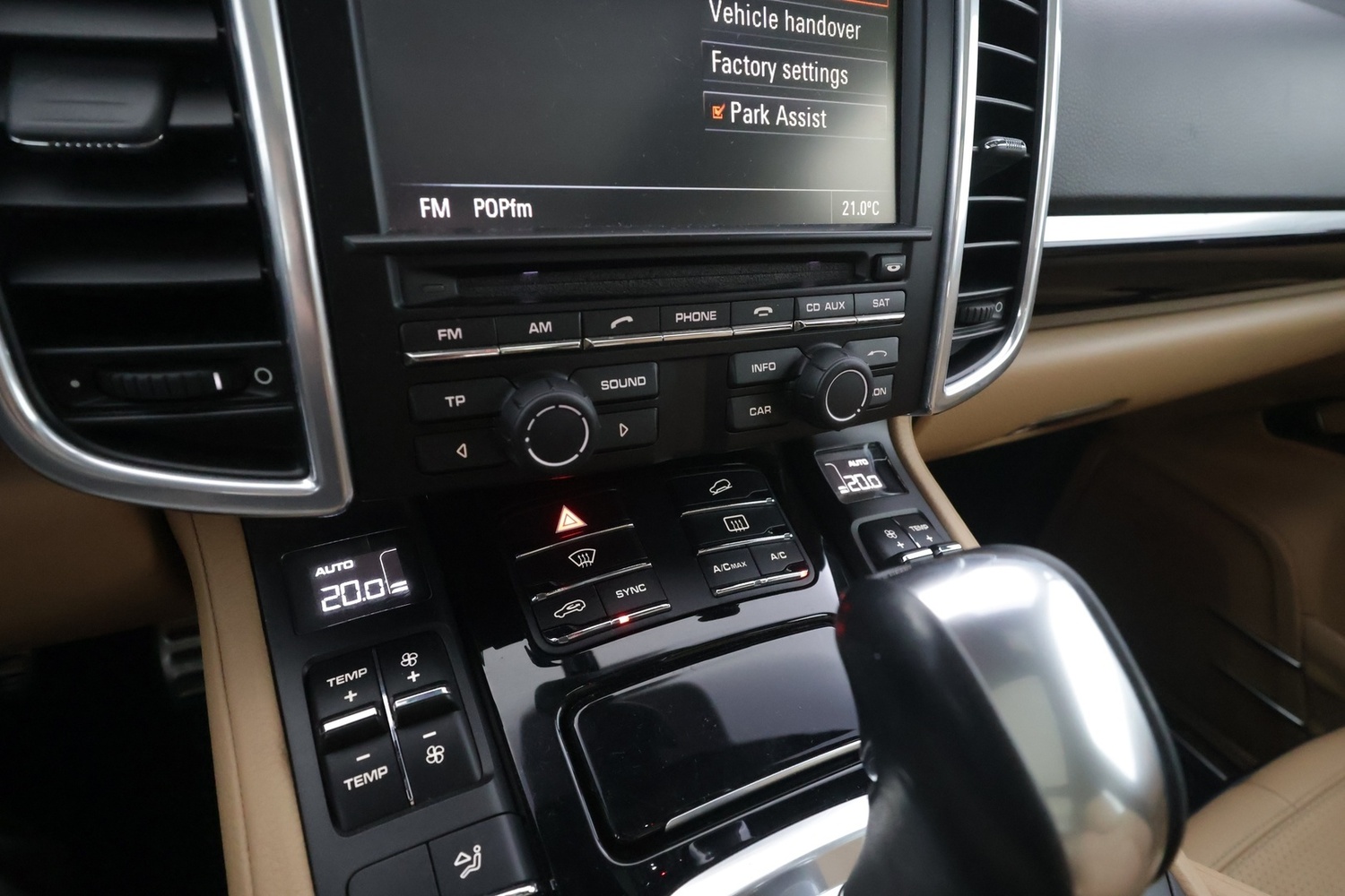 Porsche Cayenne vaihtoauto