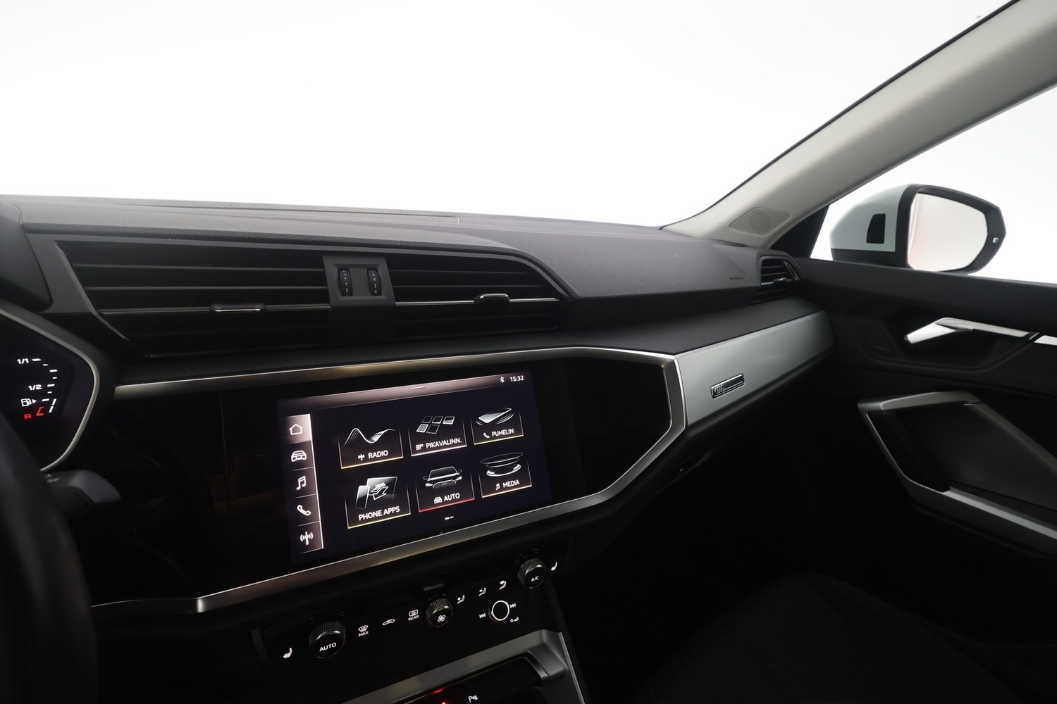 Audi Q3 vaihtoauto