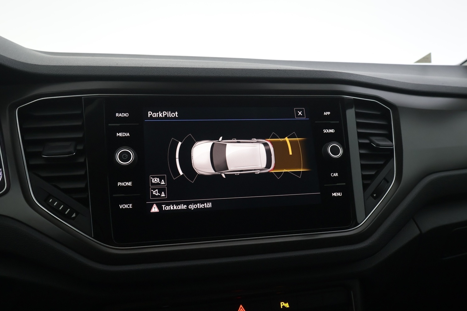 Volkswagen T-Roc vaihtoauto