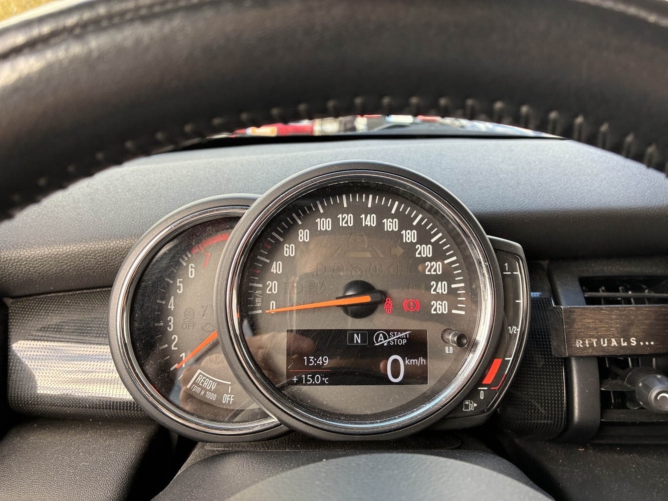 Mini Hatchback vaihtoauto