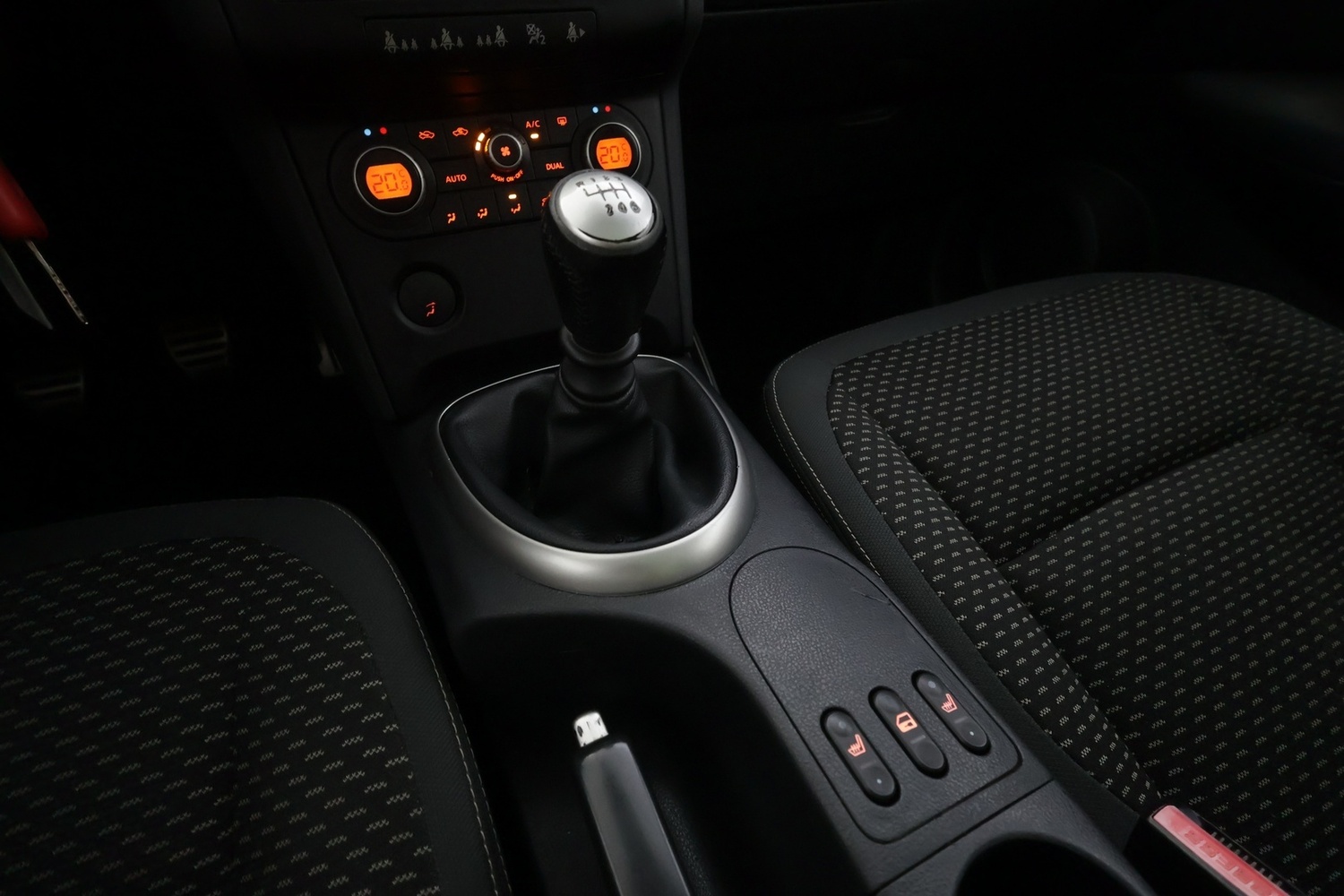Nissan Qashqai+2 vaihtoauto