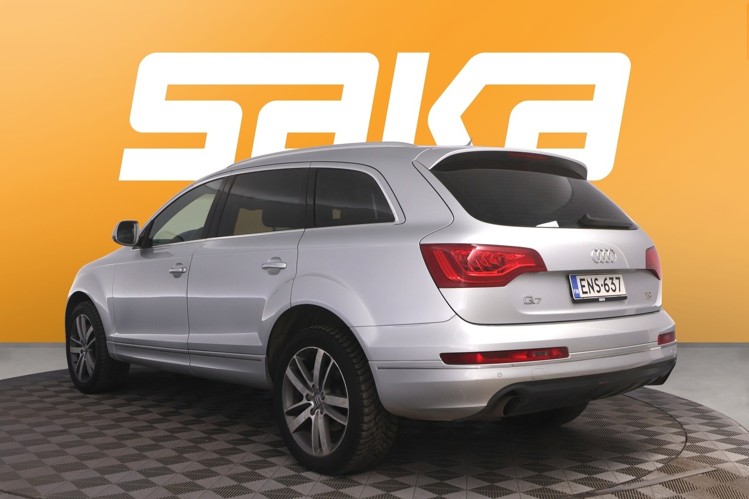 Audi Q7 vaihtoauto