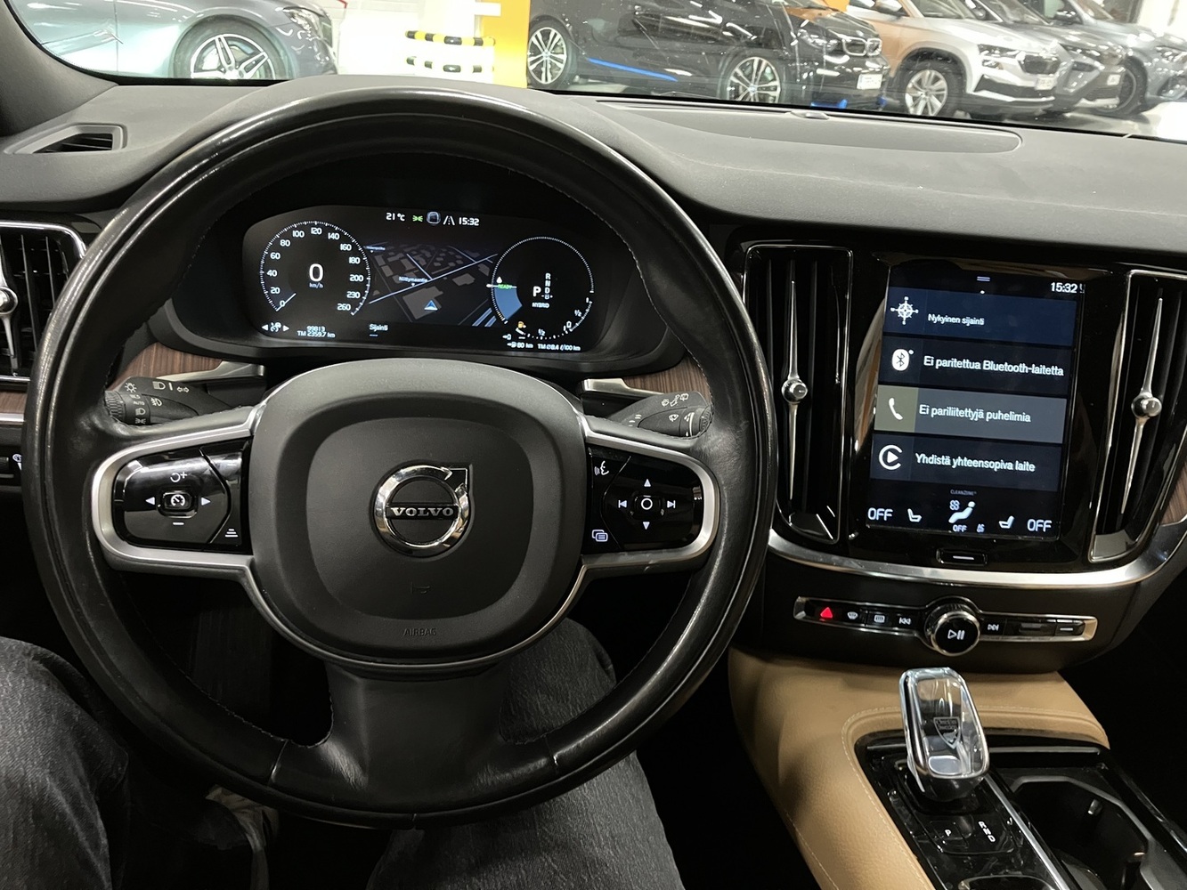 Volvo V60 vaihtoauto