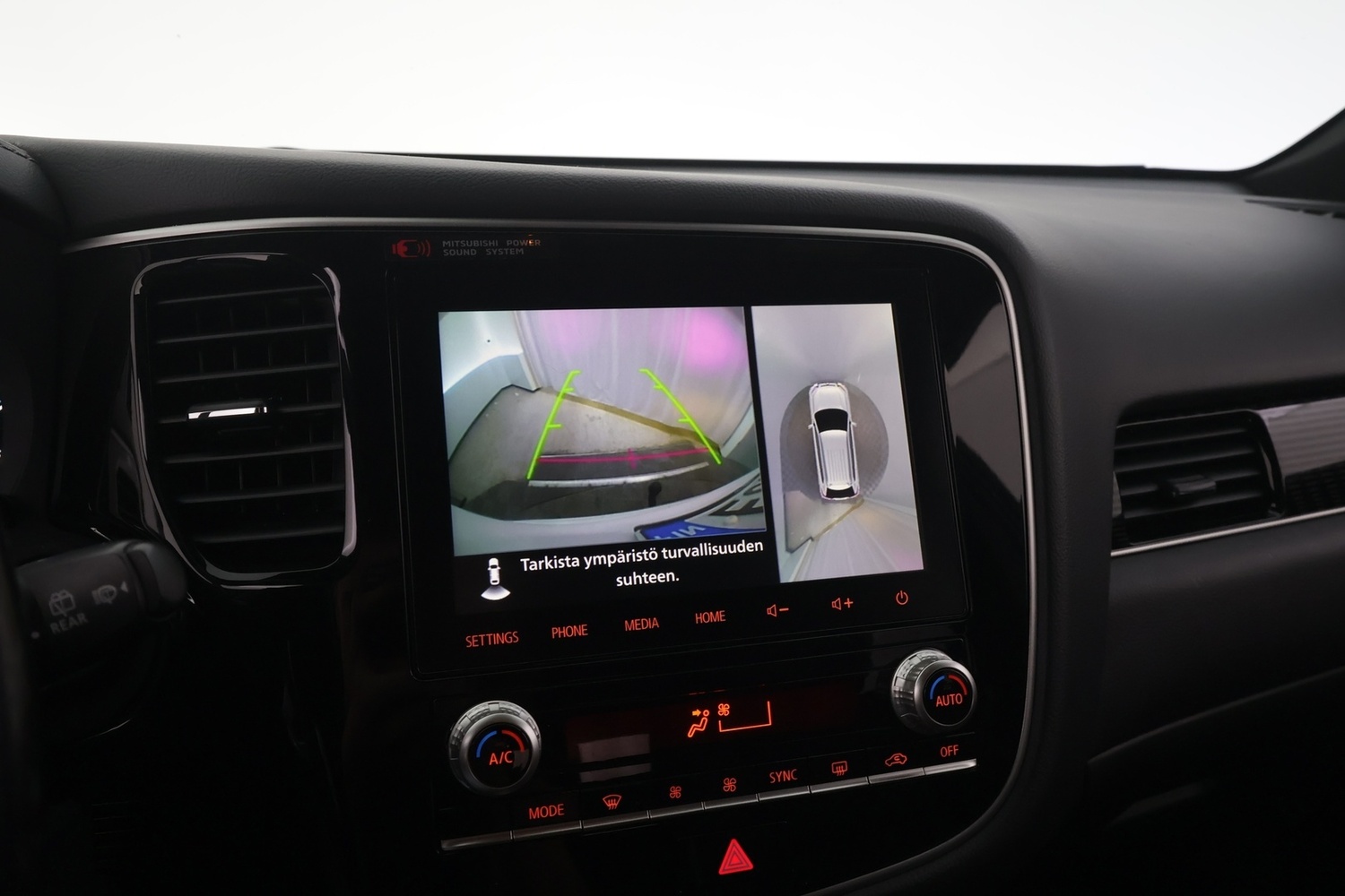 Mitsubishi Outlander PHEV vaihtoauto