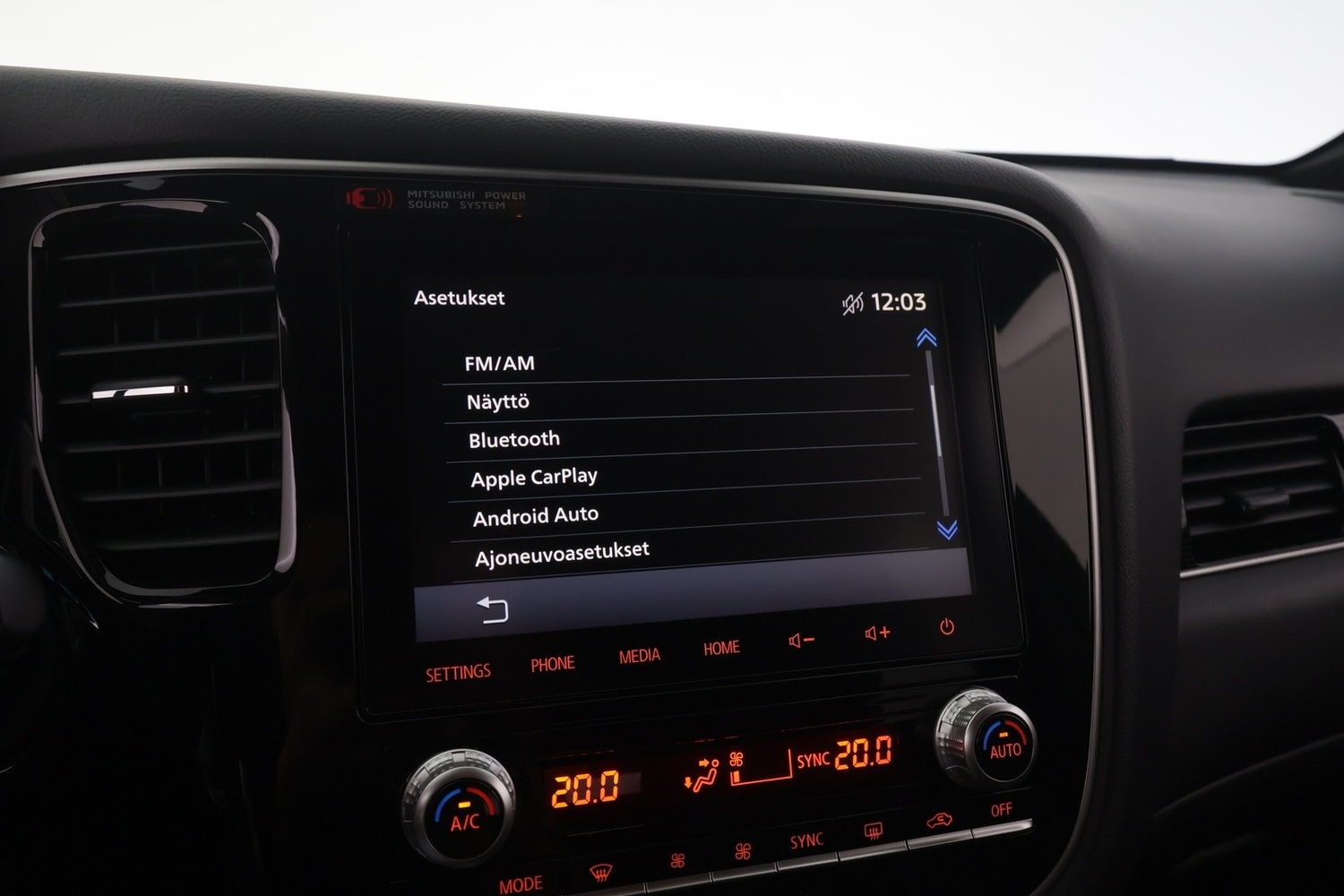 Mitsubishi Outlander PHEV vaihtoauto
