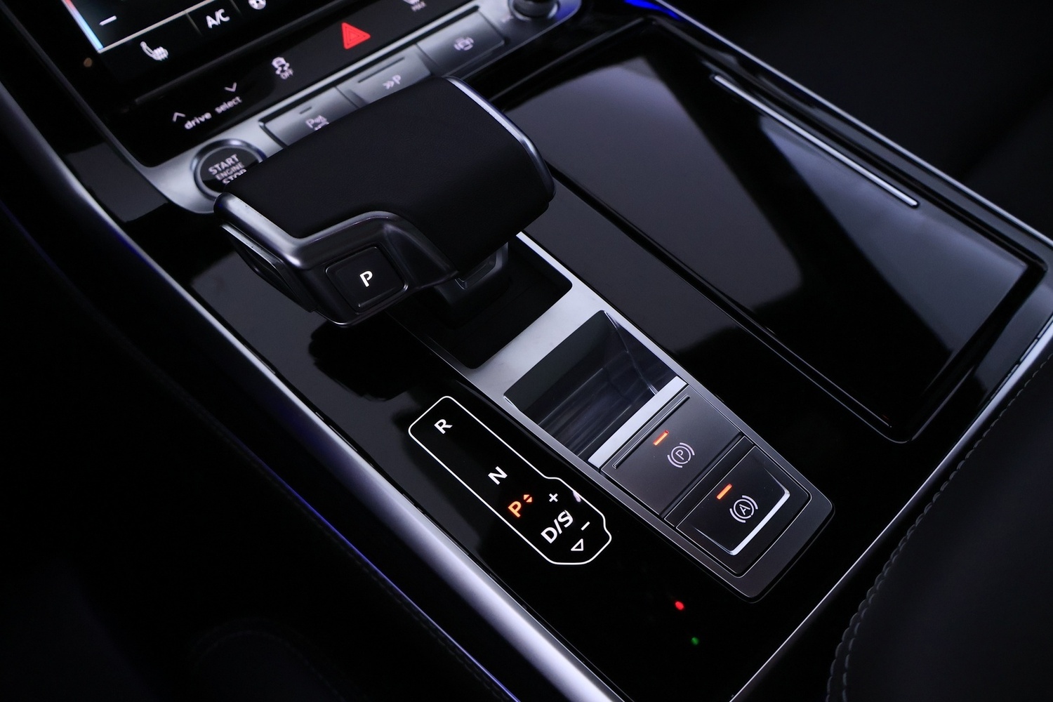 Audi Q7 vaihtoauto