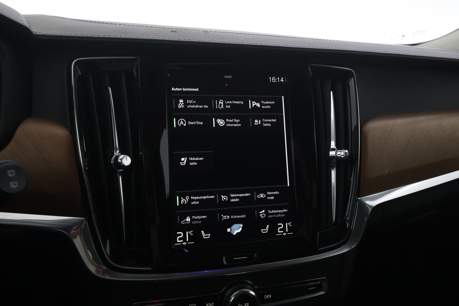 Volvo V90 vaihtoauto