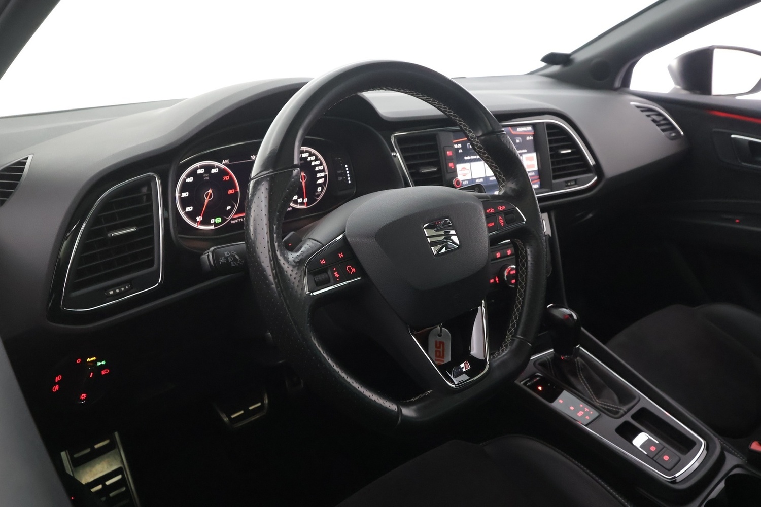SEAT Leon ST vaihtoauto