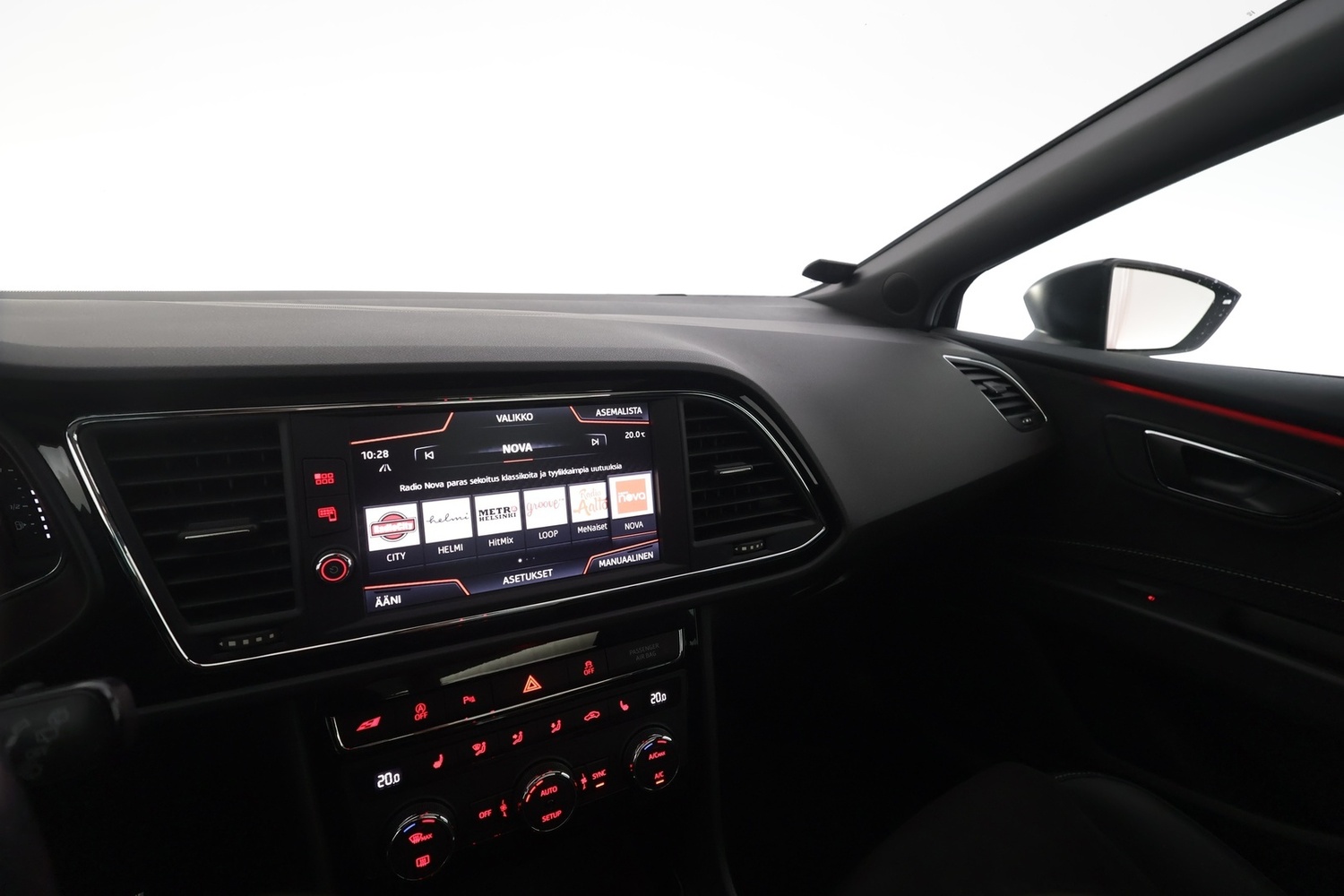 SEAT Leon ST vaihtoauto