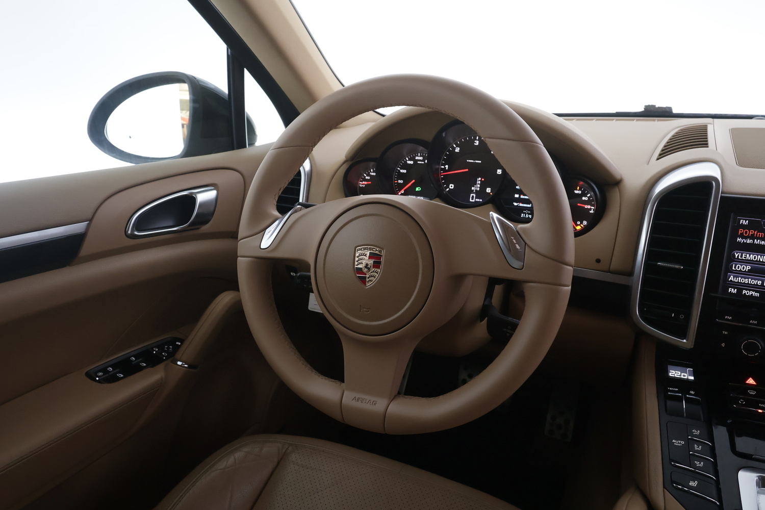 Porsche Cayenne vaihtoauto