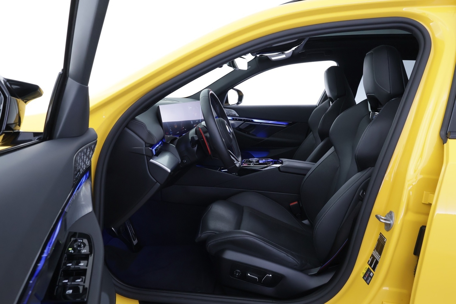 BMW M5 vaihtoauto