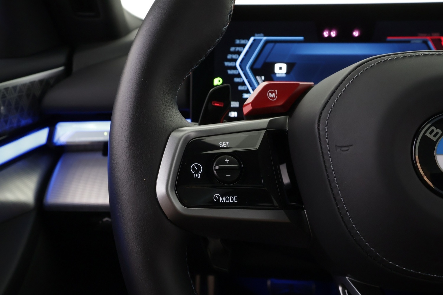 BMW M5 vaihtoauto