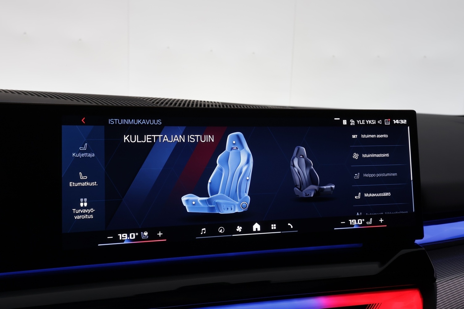 BMW M5 vaihtoauto