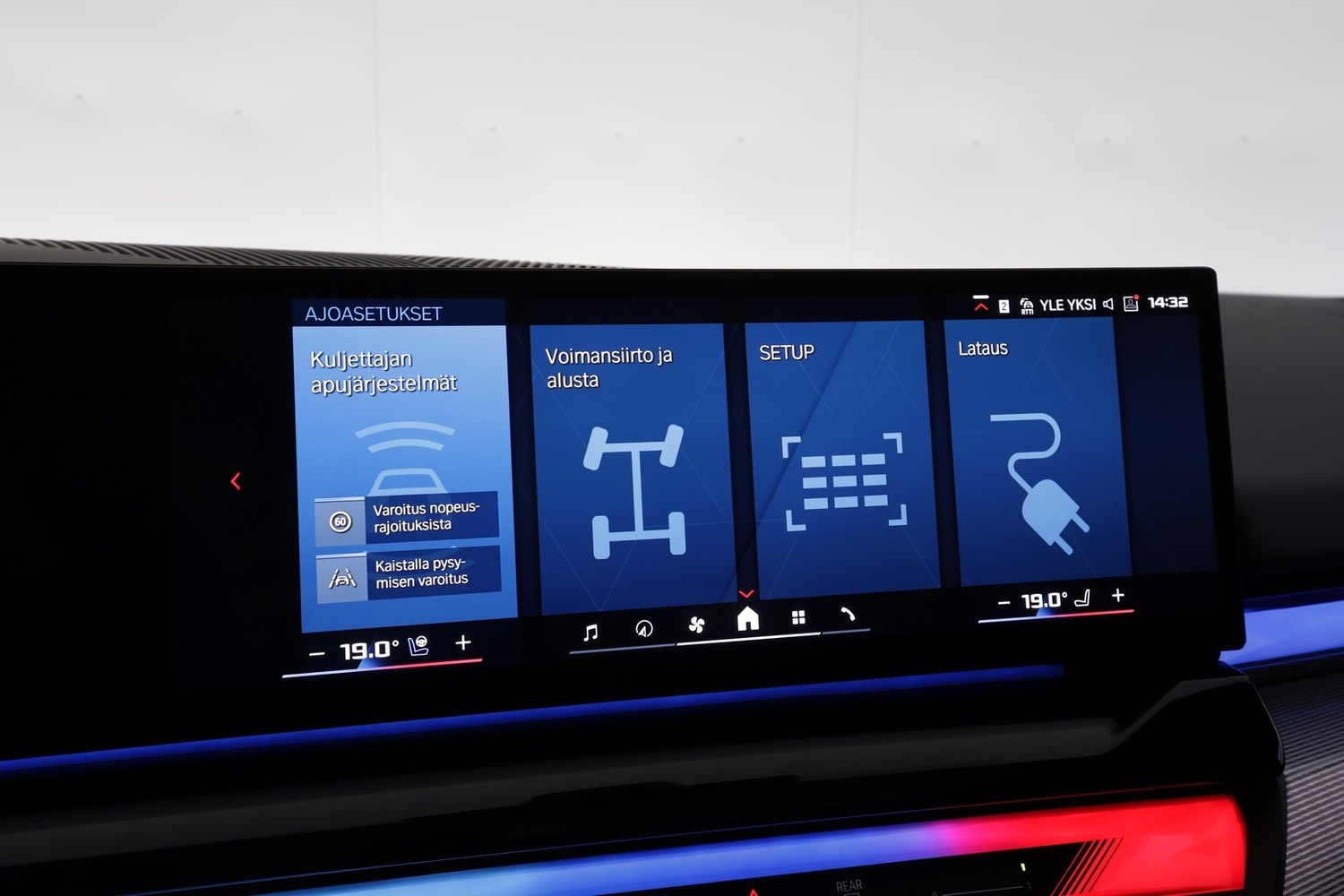 BMW M5 vaihtoauto