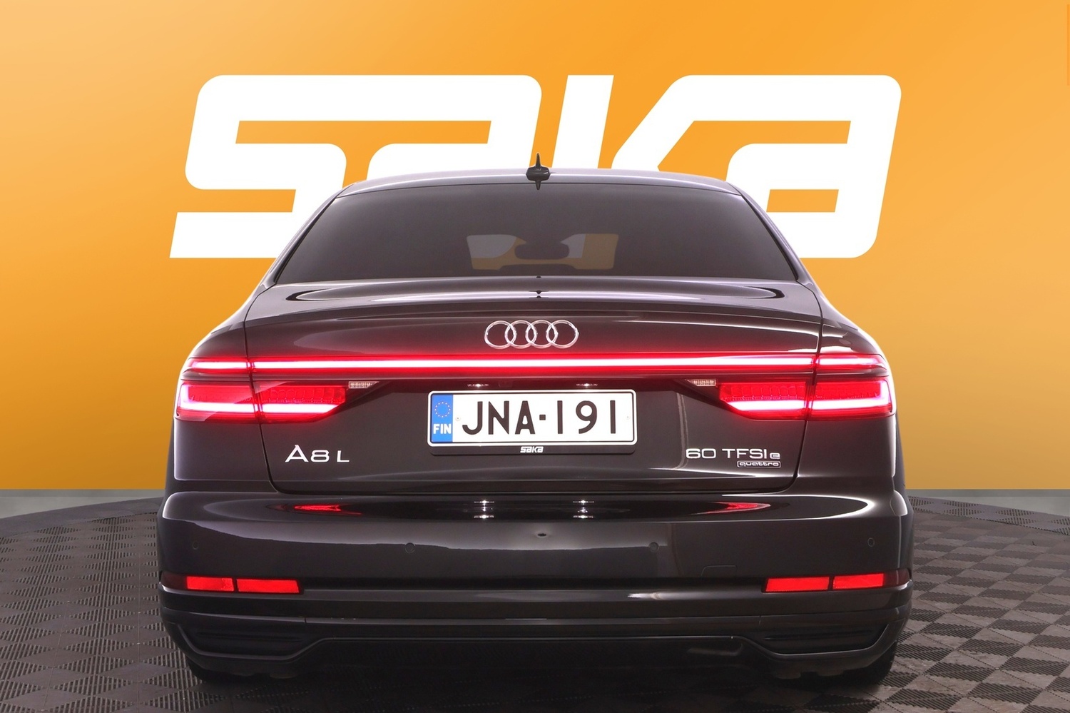 Audi A8 vaihtoauto