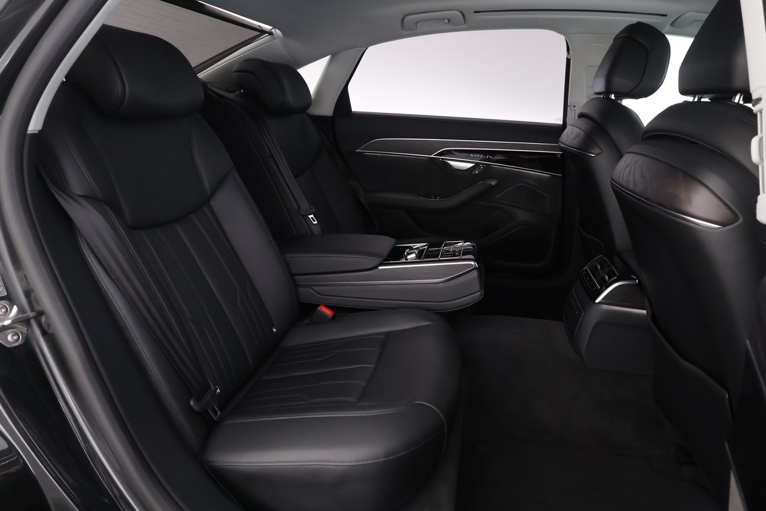 Audi A8 vaihtoauto