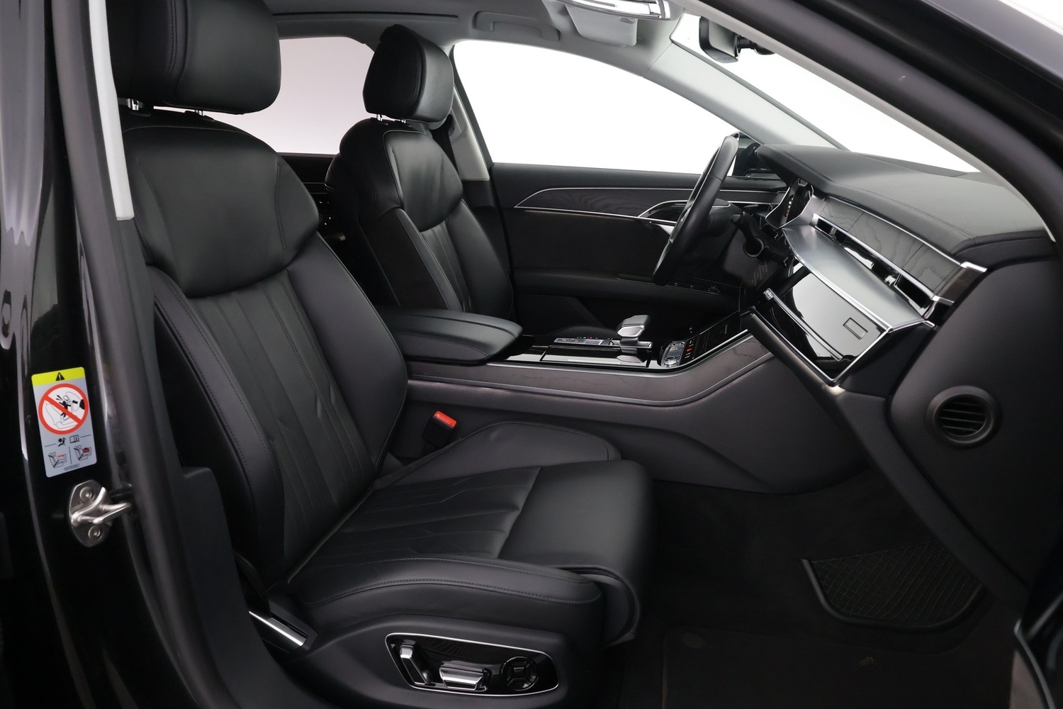 Audi A8 vaihtoauto