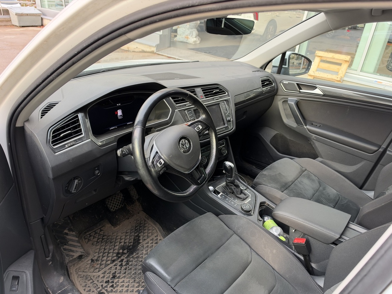 Volkswagen Tiguan vaihtoauto