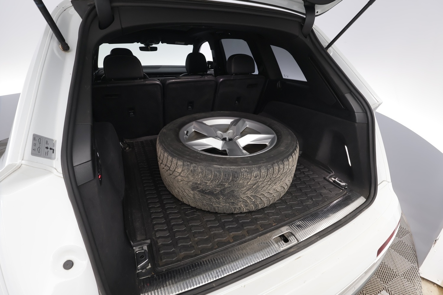 Audi Q7 vaihtoauto