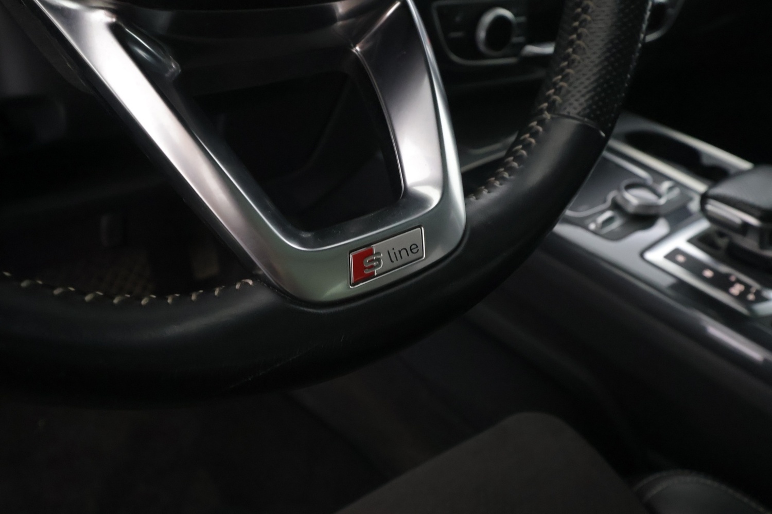 Audi Q7 vaihtoauto