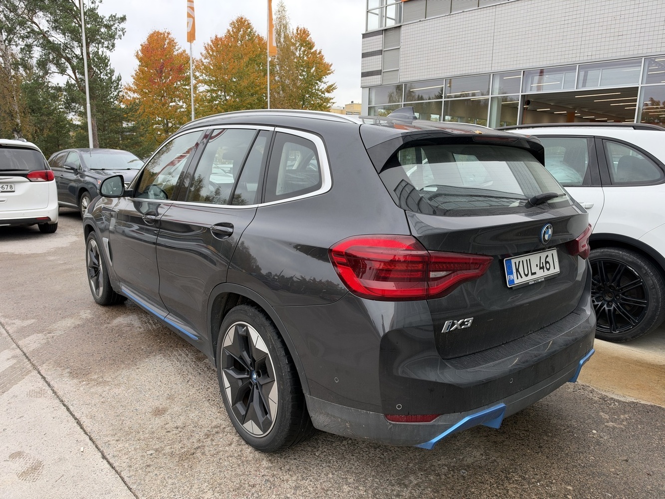 BMW iX3 vaihtoauto