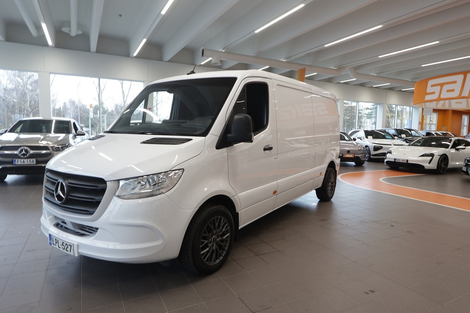 Mercedes-Benz Sprinter vaihtoauto
