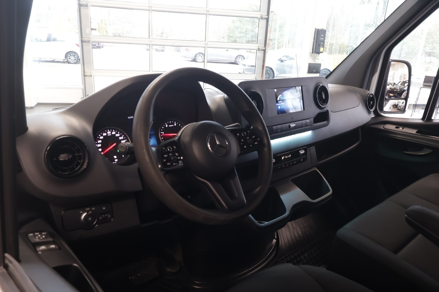 Mercedes-Benz Sprinter vaihtoauto