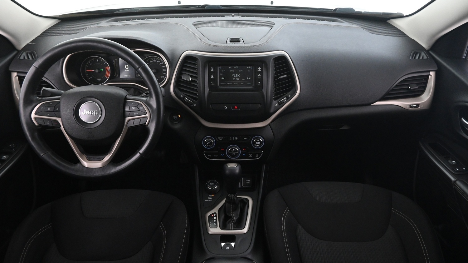 Jeep Cherokee vaihtoauto