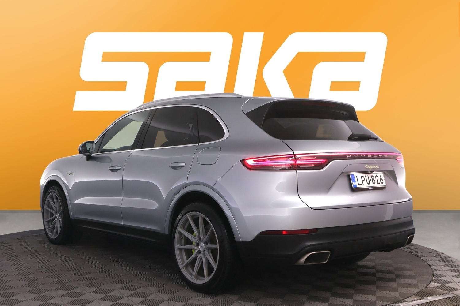Porsche Cayenne vaihtoauto