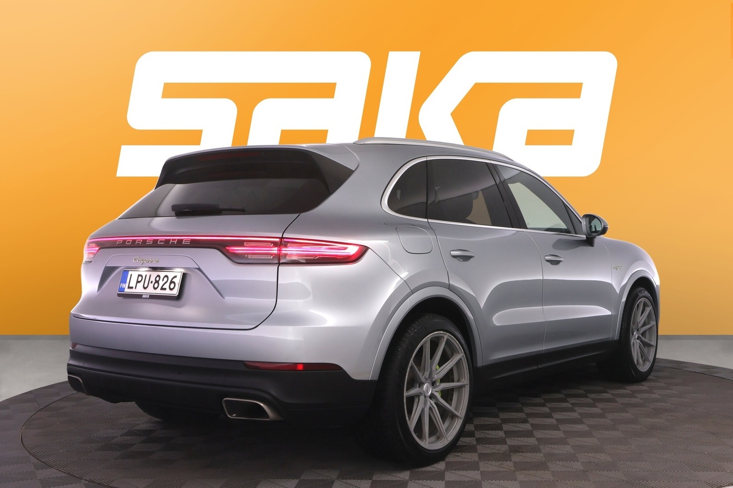 Porsche Cayenne vaihtoauto