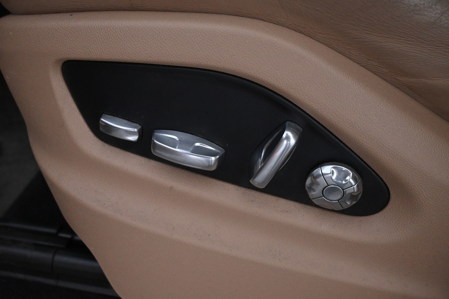 Porsche Cayenne vaihtoauto