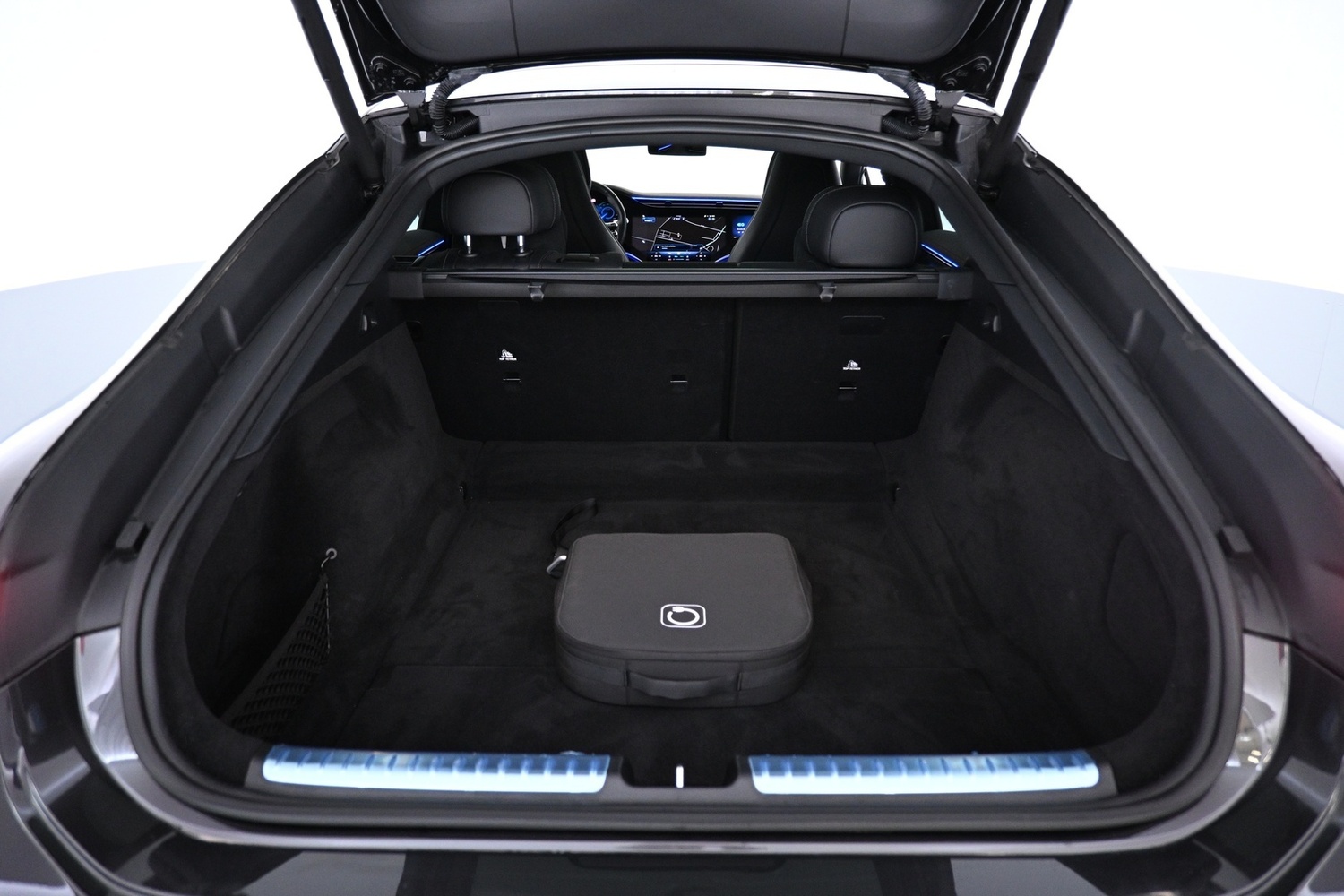 Mercedes-Benz EQS vaihtoauto