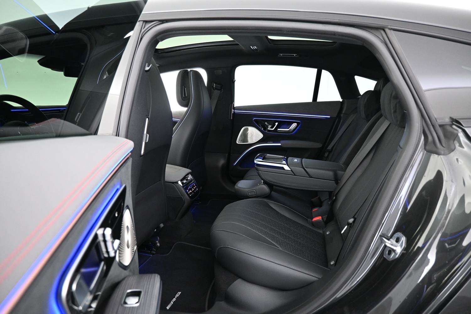 Mercedes-Benz EQS vaihtoauto