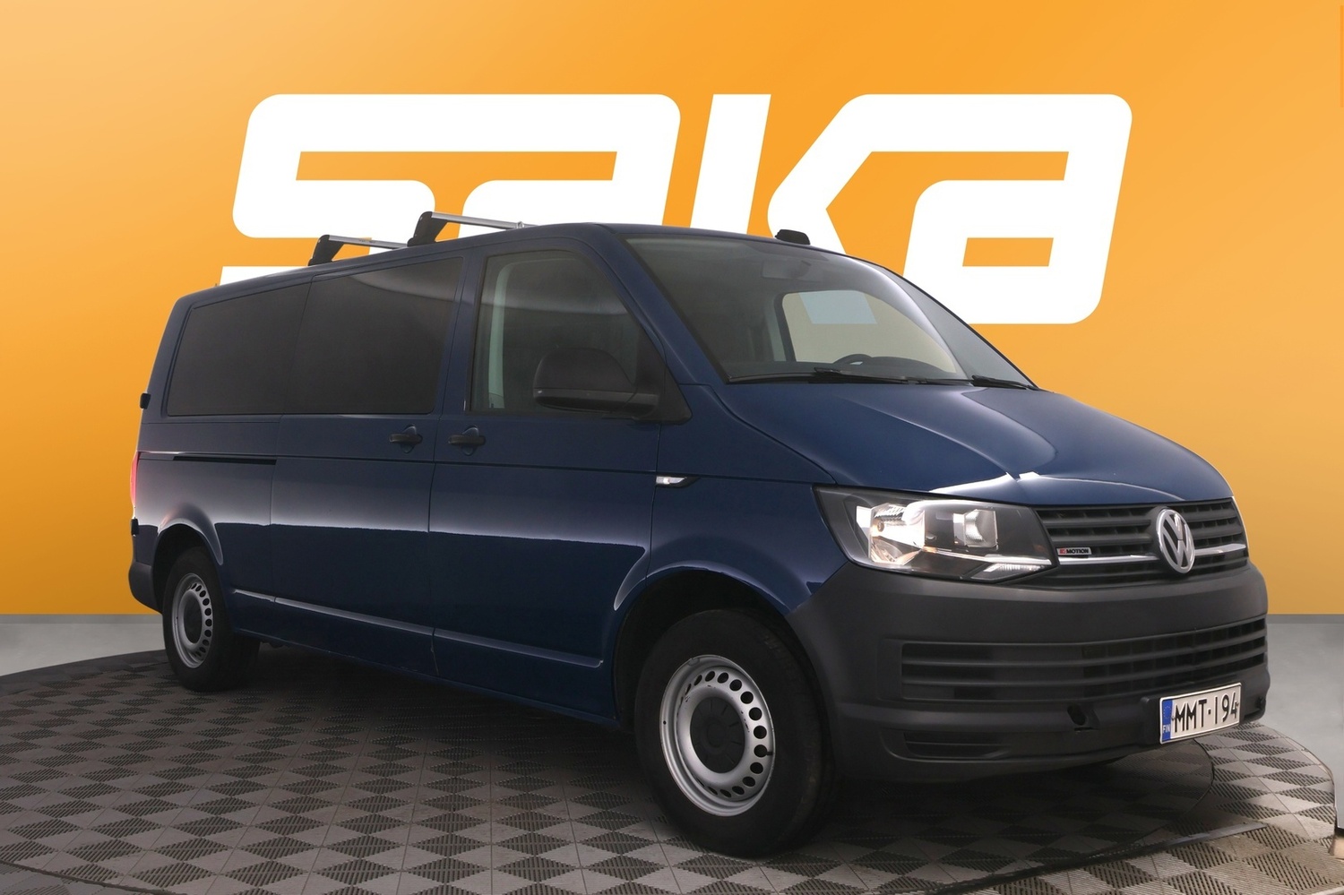 Volkswagen Caravelle vaihtoauto