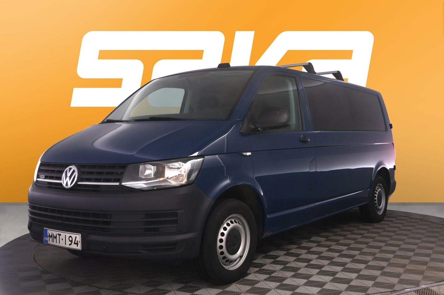 Volkswagen Caravelle vaihtoauto