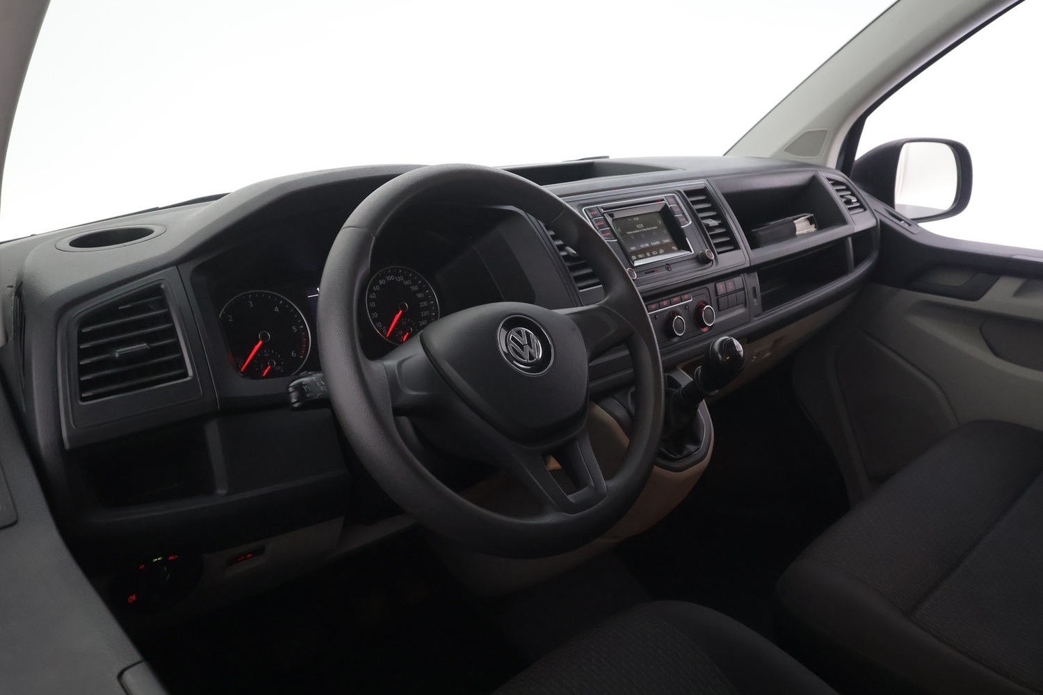 Volkswagen Caravelle vaihtoauto
