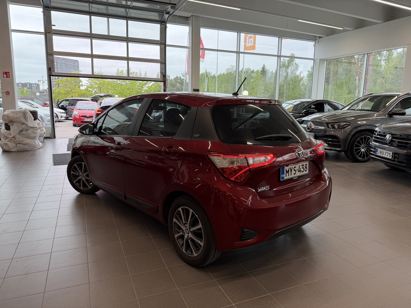 Toyota Yaris vaihtoauto