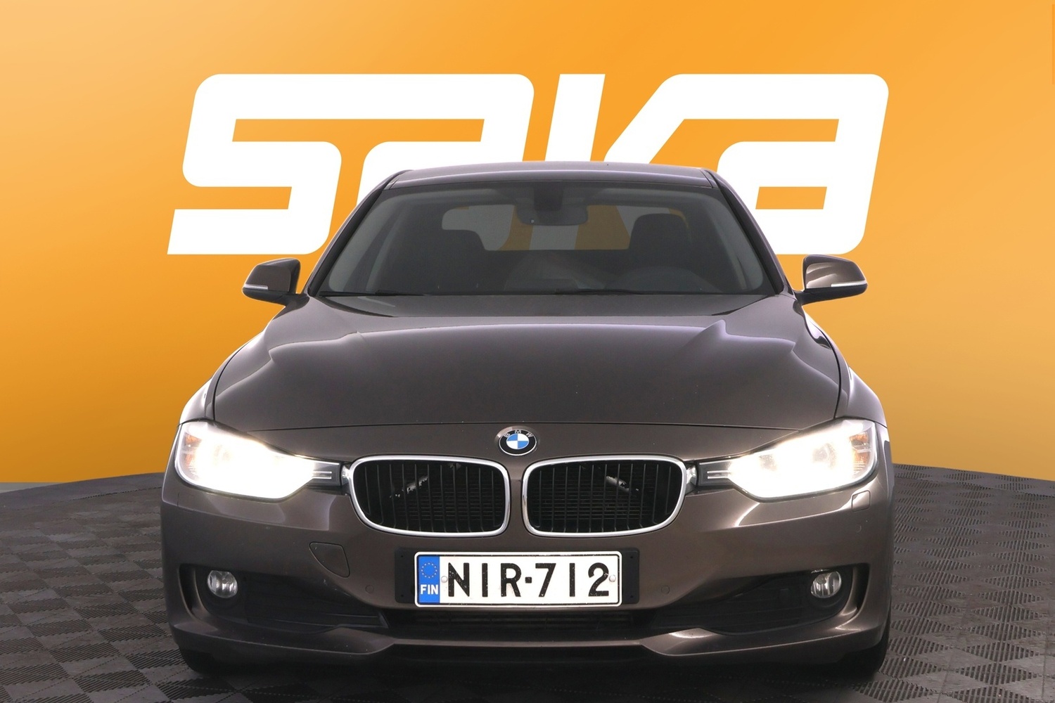 BMW 318 vaihtoauto