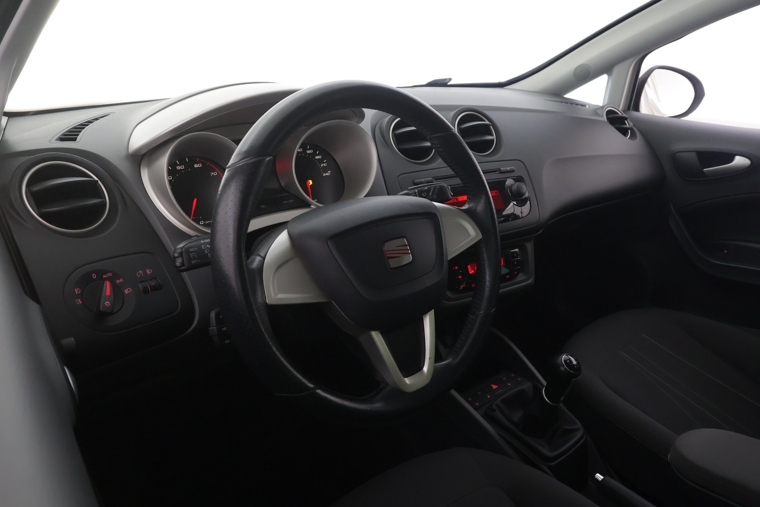 SEAT Ibiza ST vaihtoauto