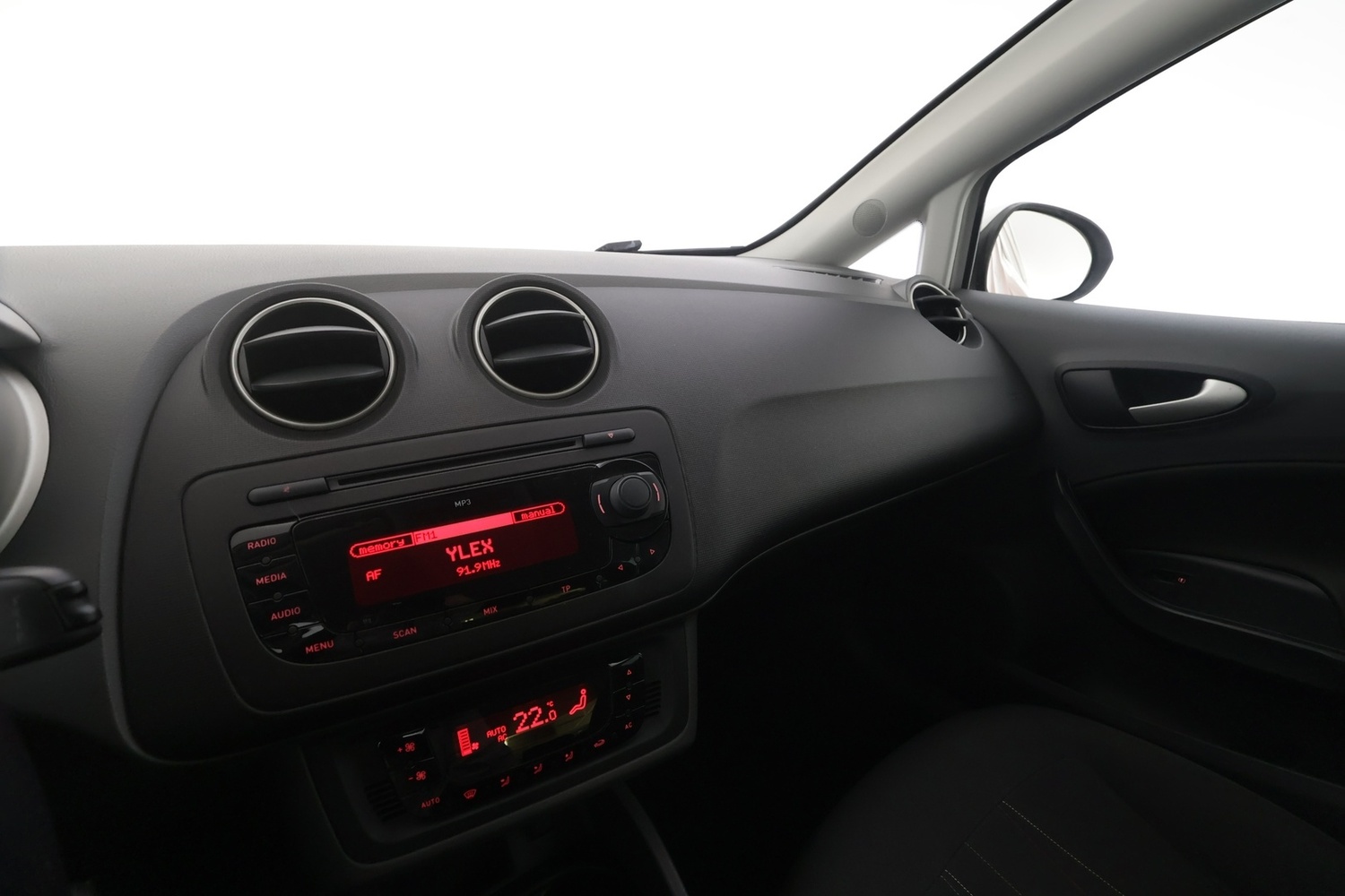 SEAT Ibiza ST vaihtoauto