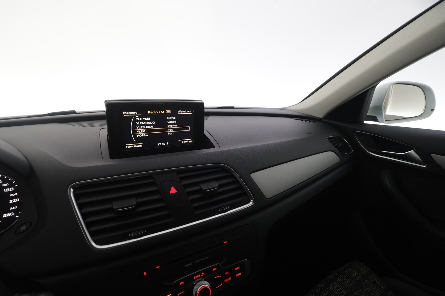 Audi Q3 vaihtoauto