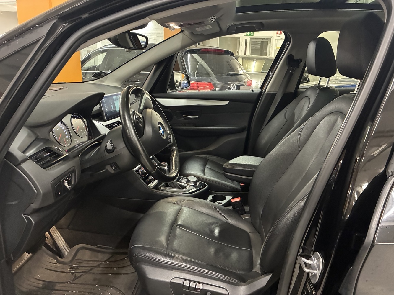 BMW 225 vaihtoauto