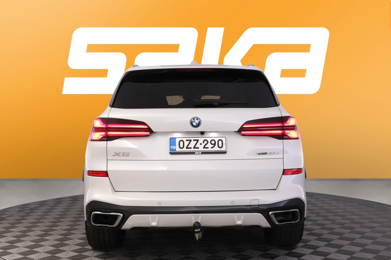 BMW X5 vaihtoauto